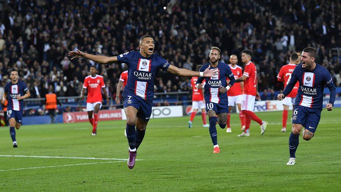 पिएसजीको र  बेन्फिकाको दोस्रो बराबरी : बराबरीमा रोकिँदा पिएसजीले अन्तिम १६ मा पुग्ने मौका गुमायो