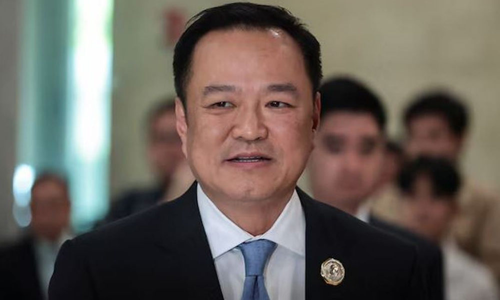 थाइल्यान्डको प्रधानमन्त्रीमा अनुतिन चार्नभिराकुल निर्वाचित