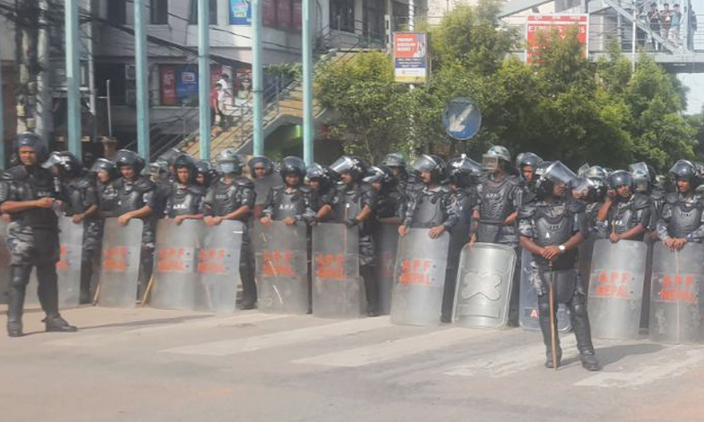 उपत्यकाका तीनै जिल्लामा बिहानैदेखि कर्फ्यु