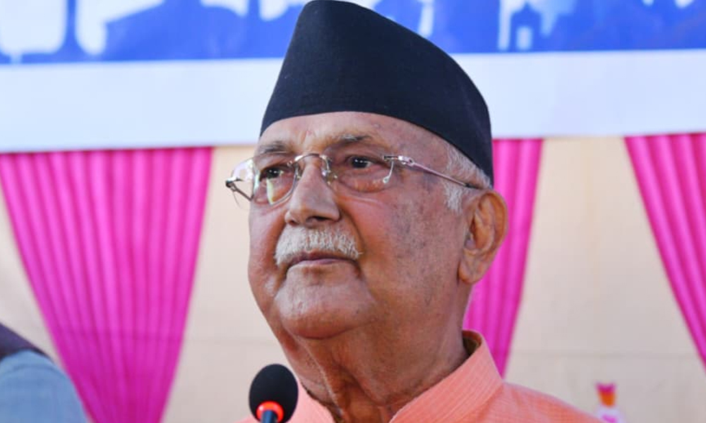 ‘मुद्दा चलाउँछु, पासपोर्ट रोक्छु भनेर सरकारले धाक लगाइरहेको छ’