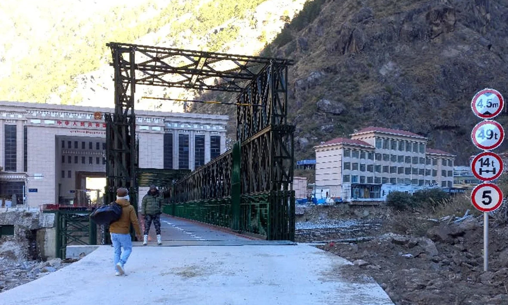 पुन: सञ्चालनमा आयो रसुवागढी नाका
