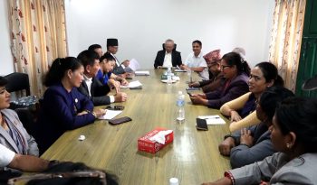 एमालेका प्रत्येक सांसदले १५ दिनको पारिश्रमिक राहत कोषमा जम्मा गर्ने